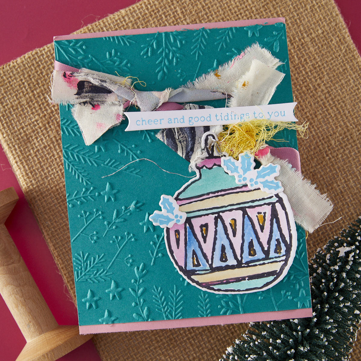 Spellbinders Stars and Fronds Frame 3D Embossing Folder from the Starry Holiday Collection by Dina Wakley