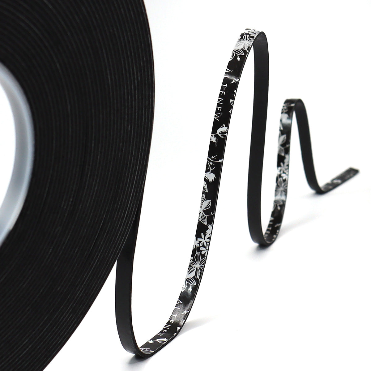 Altenew Black Instant Dimension Foam Tape – 1/16" x 1/4" x 15m postage as per actuals