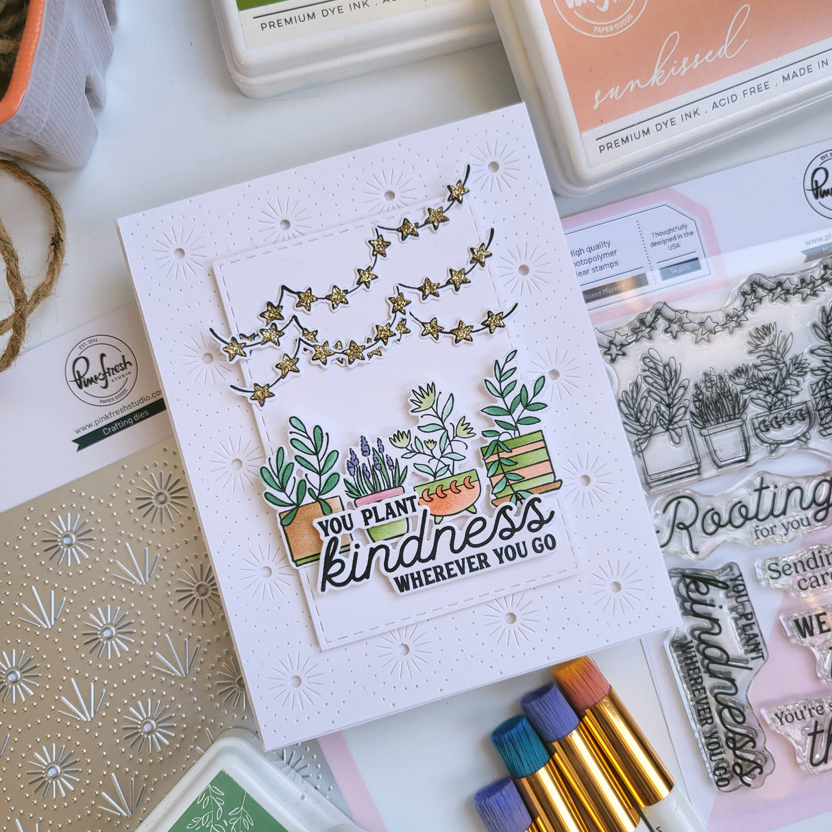 Pinkfresh Studio Flower Market stencil & Die Bundle