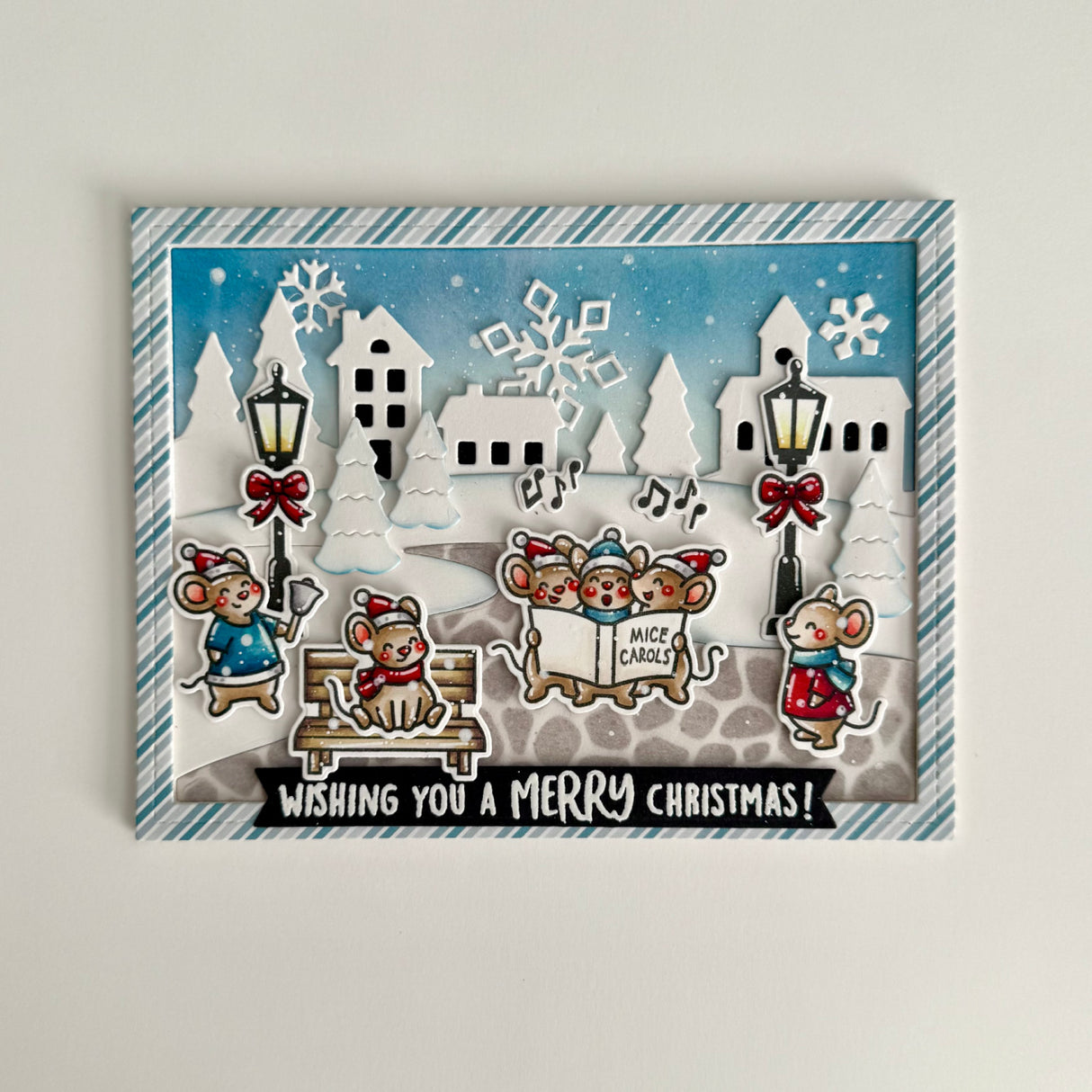 Lawn Fawn LF3921 - Lawn Clippings - Cobblestone Stencil