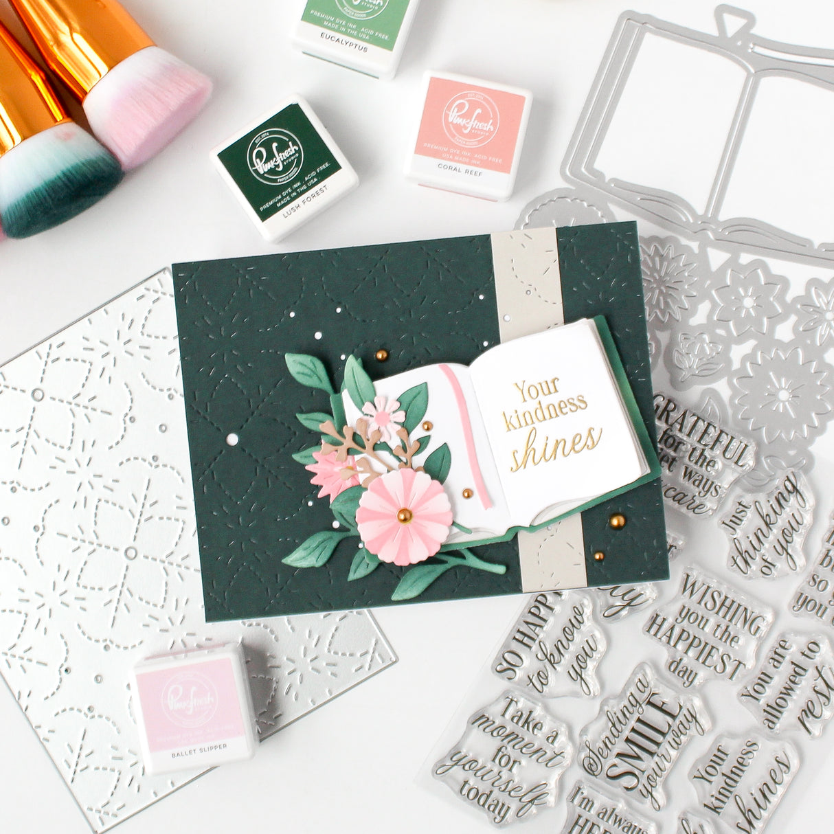 Pinkfresh Studio Floral Tale die/Stencil Bundle