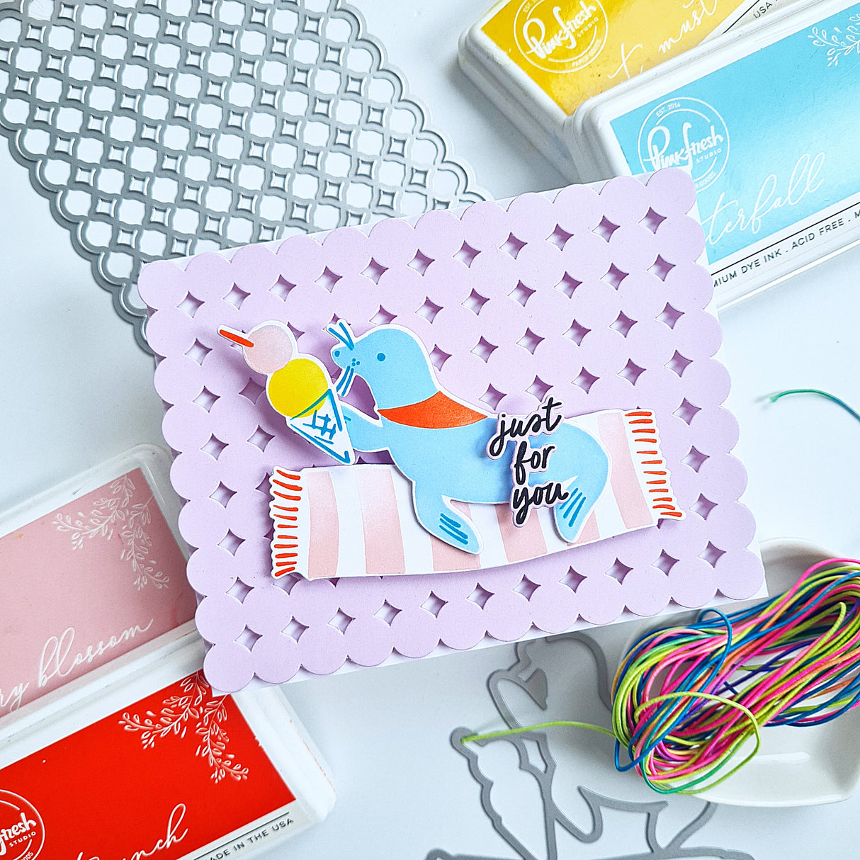 Pinkfresh Studio Seaside Cones stencil/Die Bundle