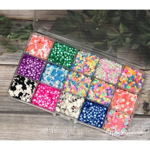 Auzz trinklets N Krafts Box of Shaker Shapes