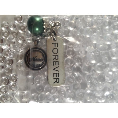 Auzz Trinklets Pearl Charms Dark Green with words Forever / Nana