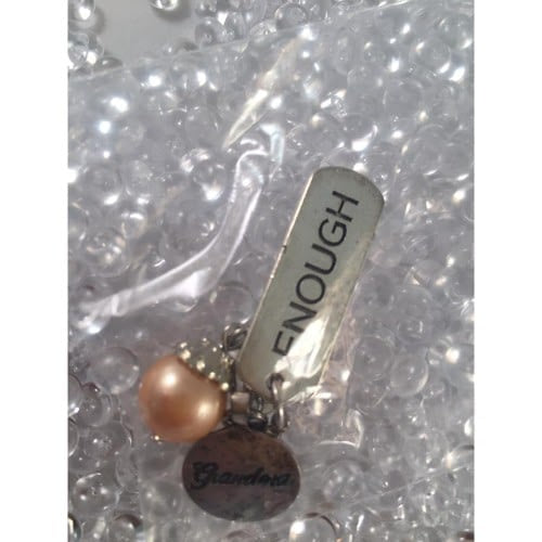 Auzz Trinklets Pearl Charms Peach with words Grandma/Enough