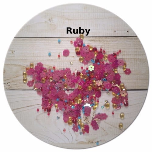 Auzz Trinklets N Krafts Shaker Mix Ruby