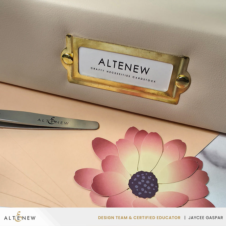 Altenew 9x12 Three-Ring Card Album - Ivory - Complete Bundle (Ivory + Pocket Pages) - ALT11681BN1
