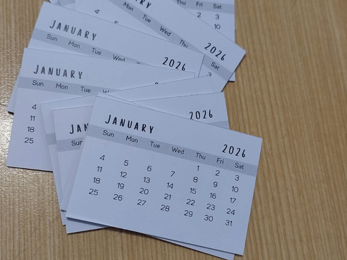 House of Paper Calendar Tabs 2026