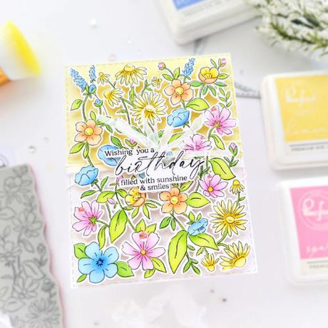Pinkfresh Studio Sunshine & Smiles stamp / Die Bundle
