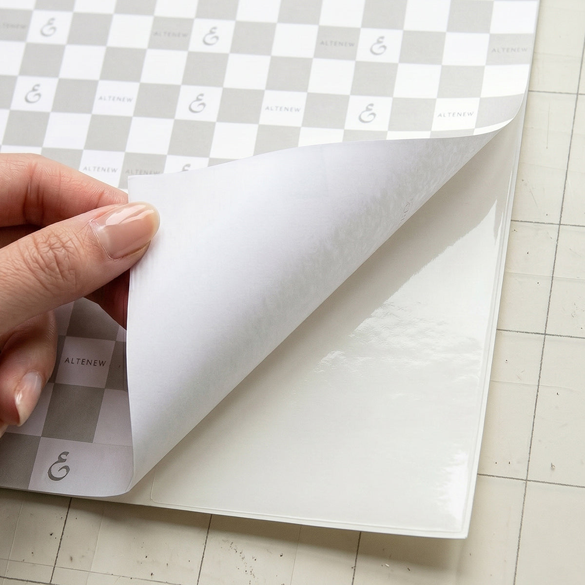 Altenew Double-Sided Adhesive Sheets 4.25" x 5.5" - ALT11402