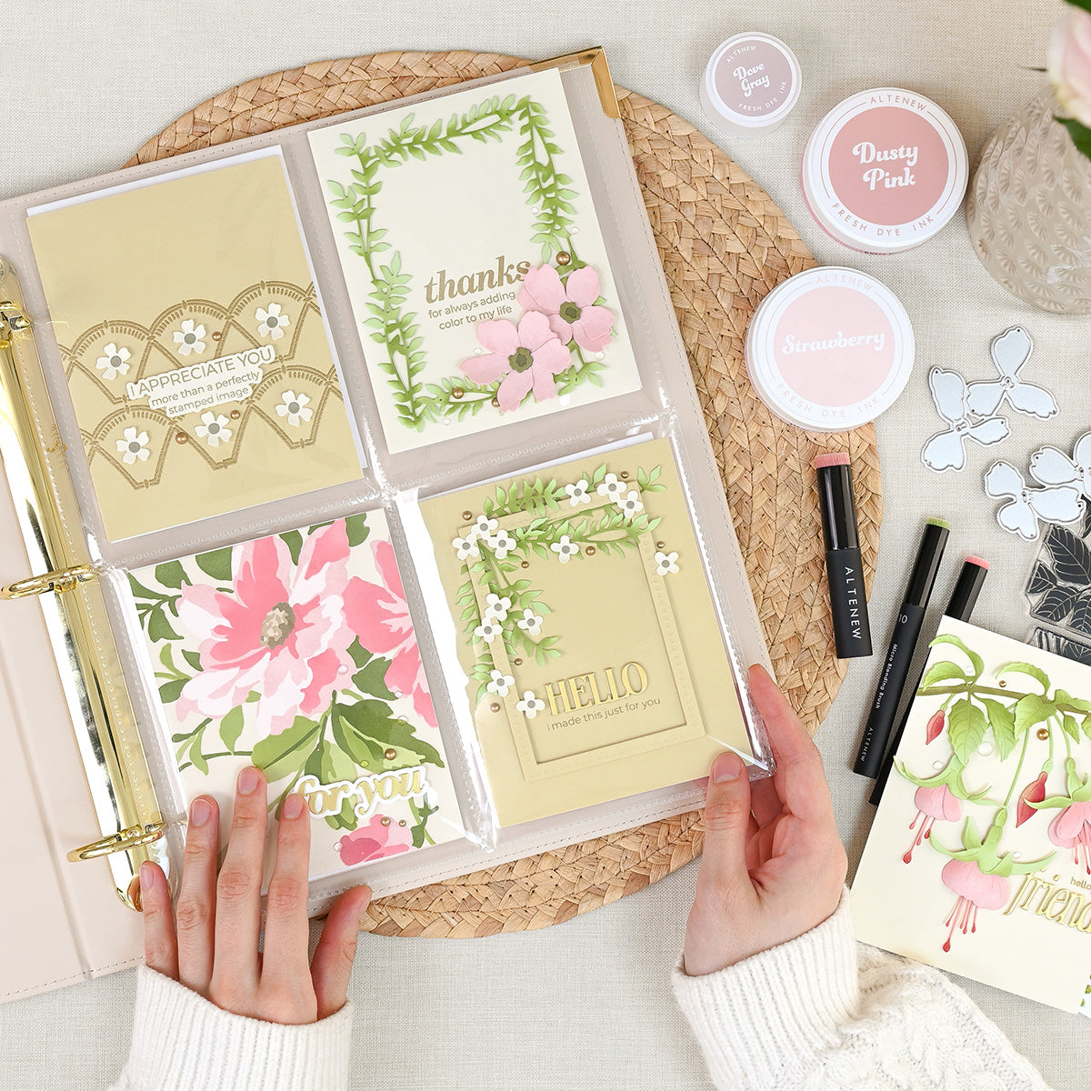 Altenew 9x12 Three-Ring Card Album - Ivory - Complete Bundle (Ivory + Pocket Pages) - ALT11681BN1