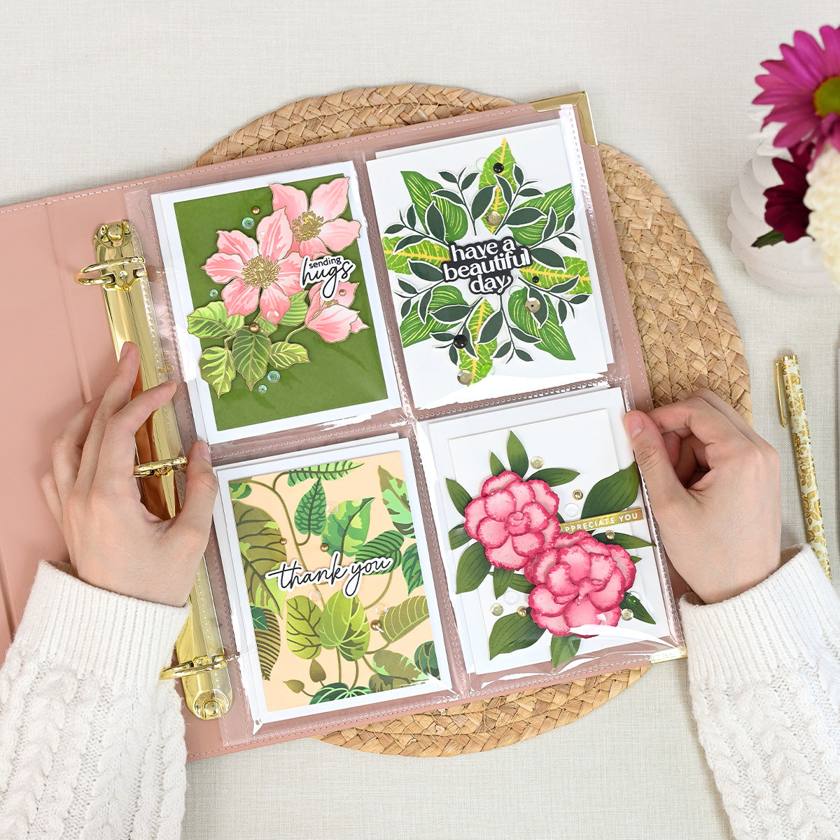 Altenew 9x12 Three-Ring Card Album - Rouge - Complete Bundle (Rouge + Pocket Pages) - ALT11681BN2