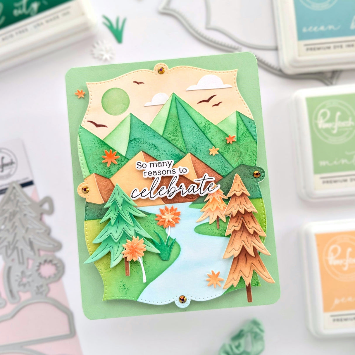 Pinkfresh Studio Trees stencil/ Die Bundle