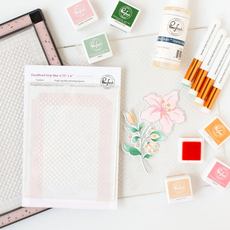 Pinkfresh Studio EasyBlend Grip Mat 8.5" x 11" - PF191ES