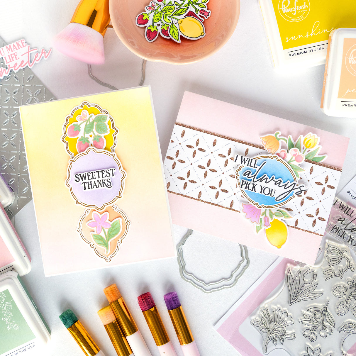 Pinkfresh Studio Cottage Frames Stamp/die/stencil Bundle