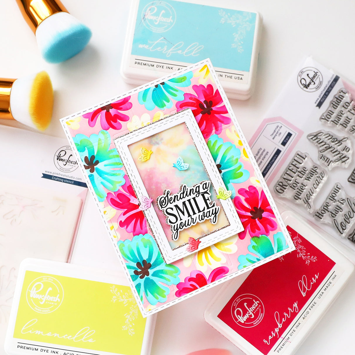 Pinkfresh Studio Refined Grid Builder stencil