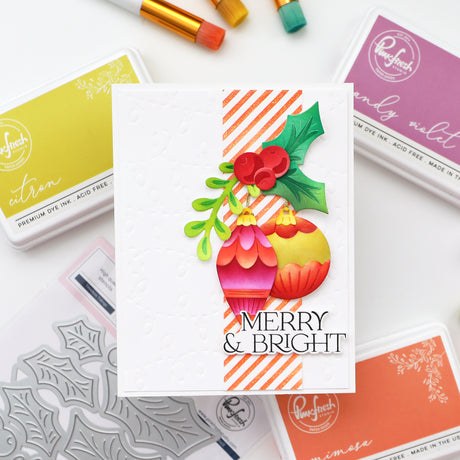 Pinkfresh Studio Whispers of Poinsettia stencil/ Die Bundle