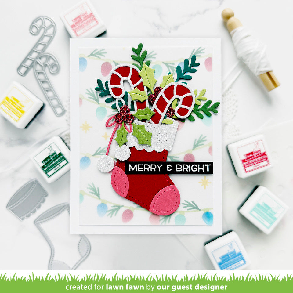 Lawn Fawn LF3924 - Lawn Clippings - String of Lights Background Stencils