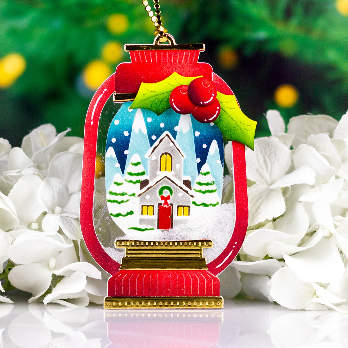 Pinkfresh Studio Lantern Landscapes: Snowy Cottage stencil