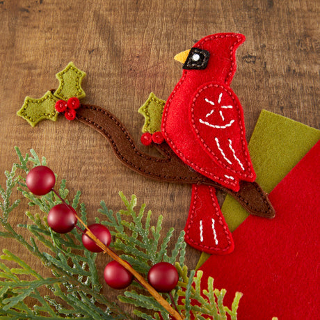 Spellbinders Felt Winter Cardinal Etched Dies by Nichol Spohr S6-274