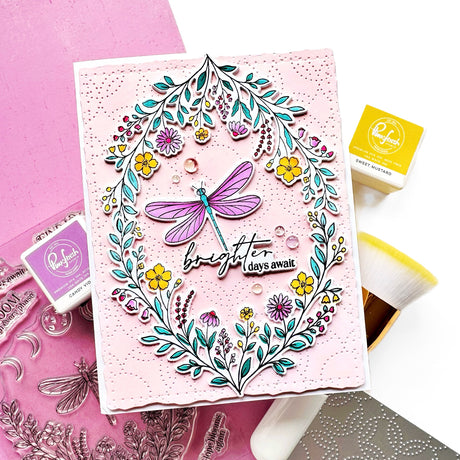 Pinkfresh Studio Leafy Loops coverplate die