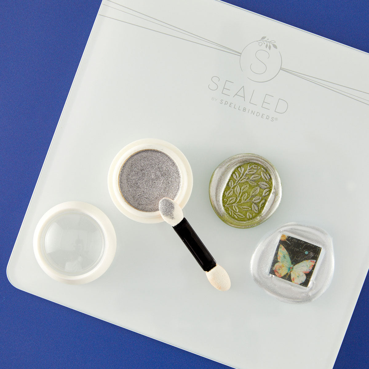 Spellbinders Silver Bullion Wax Seal Powder from the Clear Seal Maker Tool Collection