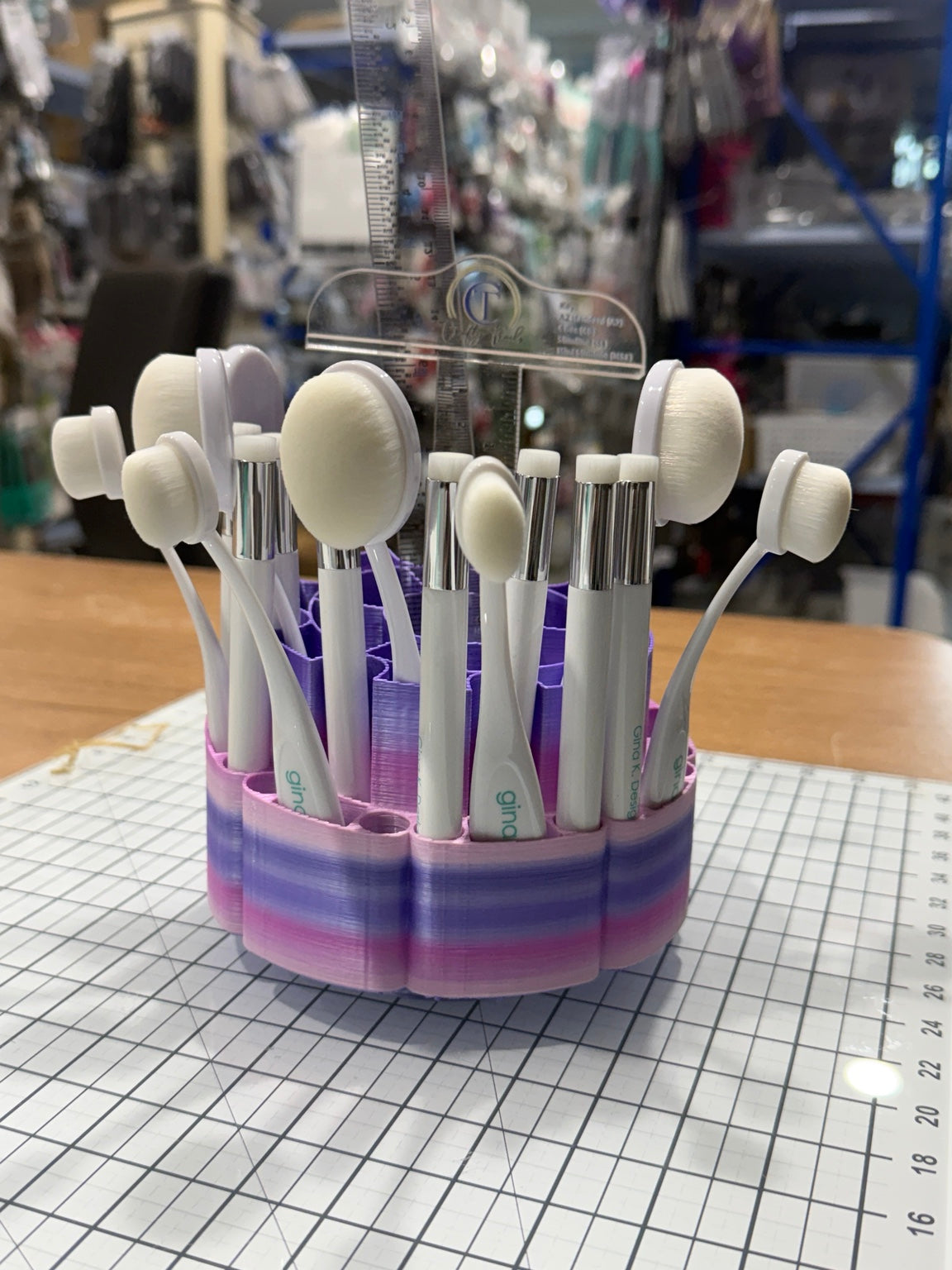 Crafty Trails Lazy Susan Blending Brush Holder  Available in Multiple Colours 1 pc postage as per actuals