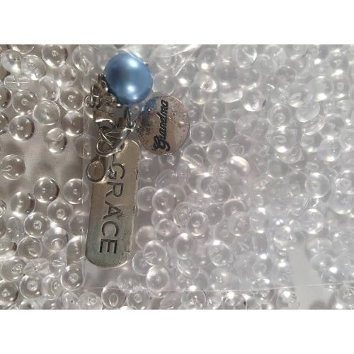 Auzz Trinklets Pearl Charms Light Blue with words Grace / Grandma